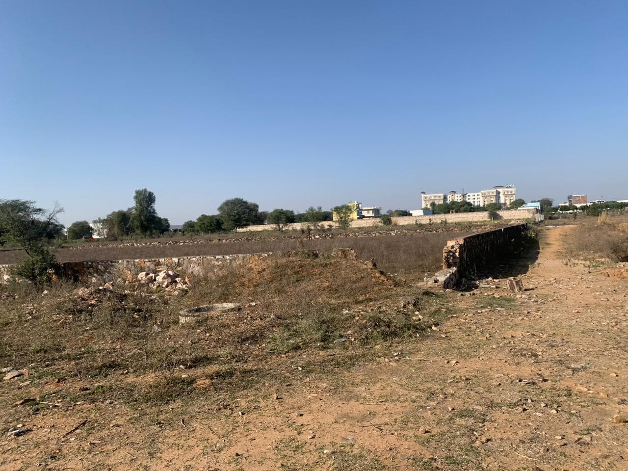 355 square yard, JDA, North, Commercial plot is available for sale at jagatpura