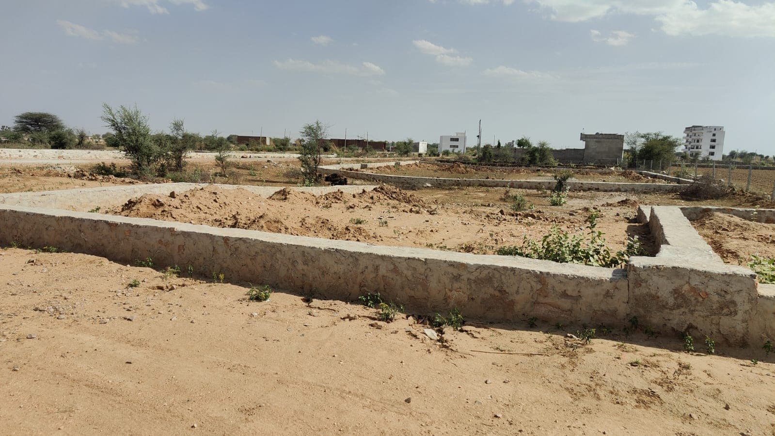 180 square yard, JDA, East, Residential plot is available for sale at Jagatpura