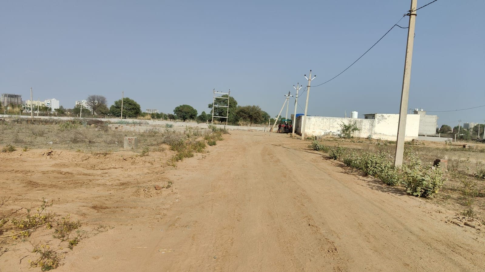 445 square yard, JDA, South East West, Commercial plot is available for sale at Jagatpura